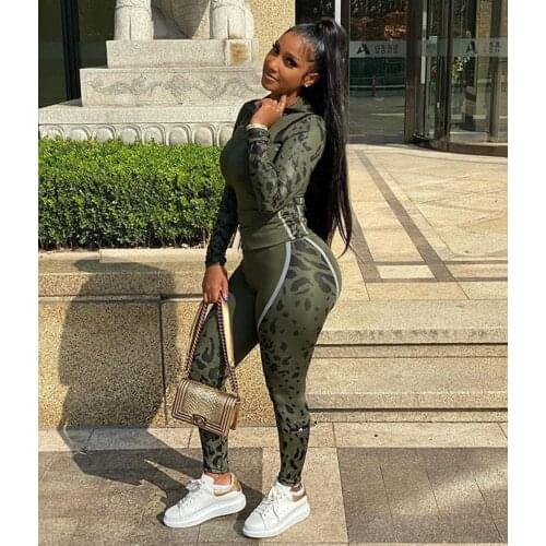 Street Camouflage Tracksuit for Women Two Piece Set Fall Winter Outfits Zipper Hooded Top and Pants Sweat Suits Matching Sets