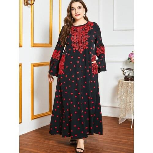 Black Fashion Embroidery Muslim Dress Abaya Kaftan Muslim Hijab Dress Abaya female Islamic Robes Tassel Caftan Dubai Djellaba