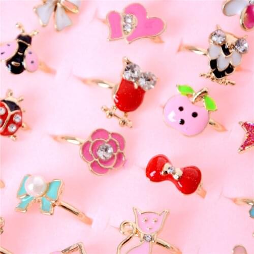 Children Kids Sweet Cartoon Cats Bowknot Flower Moon Star Heart Dog Rabbit Crystal Rings Jewelry Gift 2pcs Random Style