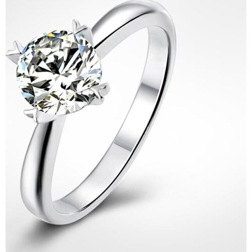 Romantic 925 silver Moissanite Ring heart-shaped Hollow out carving Smooth setting Round Brilliant Cut moissanite proposal ring