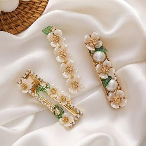 Duckbill 3D Flower Hair Clip Fashion Rhinestone Hair Barrette Hair Pin for Women Girls Hair Clip Headwear Hair Accessories