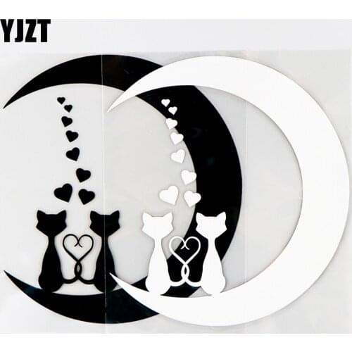 YJZT 12.4×13.8CM Lovely Car Stickers Vinyl Decals Two Warm And Romantic Cats On The Moon Black / Silver 10A-0637