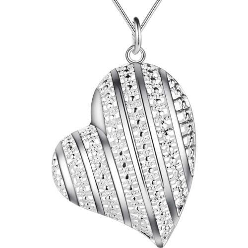 Wholesale Charm Silver Color Pendants For Women Fashion Jewelry Necklace Lady Fashion Jewelry Pendant Hollow Out Heart AN077