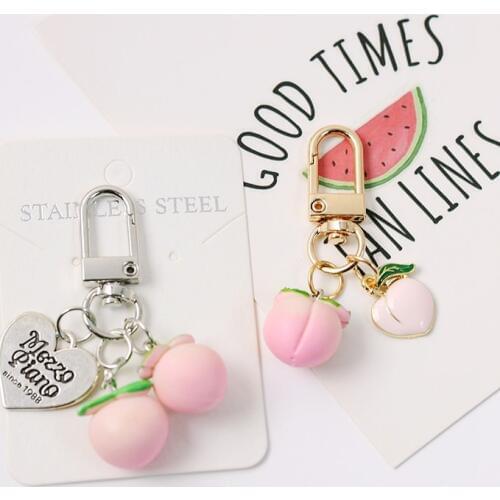 2020 Cute 3D Peach Summer Fruit Metal Keychain For Women Key Chains Ring Car Bag Pendent Charm AirPods Accessories D554