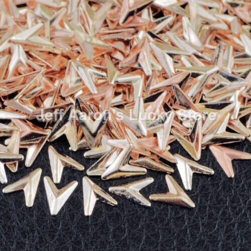 500PCS champagne gold arrowhead triangle metal nail art decorations studs nails accessoires supplies tools