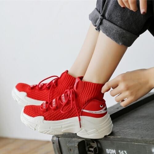 Large Size High-top Running Shoes Woman Sneakers 2021 Womens Summer Sports Shoes Men Running Shoes for Women Red shark B-575