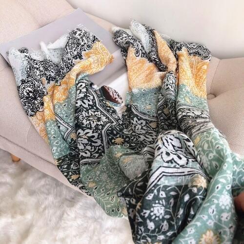 2019 Newest Cotton Flower Print Frayed Scarves Shawls Wrap Women Long Floral Trendy Muffler Scarf Hijab Headband Free Shipping