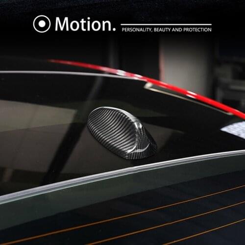 The shark fin carbon fiber antenna is suitable for Alfa Romeo Giulia Stelvio modified exterior decoration protection stickers