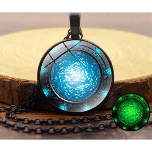 Simple Star Gate Legend Atlantis Glow In The Dark Pendant Necklace Fashion Men Women Glass Dome Luminous Necklack Jewelry Gifts