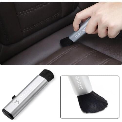 1Pcs Car Indoor Cleaning Brush Retractable Artificial Wool Small Brush For DS SPIRIT DS3 DS4 DS4S DS5 DS 5LS DS6 DS7 WILD RUBIS