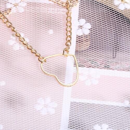 Gold Color Metal Hollow Heart Choker Necklaces For Women Clavicle Colar Statement Necklace Simple Korean Heart Necklace Jewelry