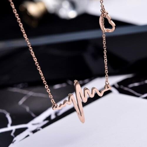 YUN RUO Rose Gold Color Elegant Heartbeat Pendant Necklace for Woman Girl Fashion Gift 316 L Stainless Steel Jewelry Collar