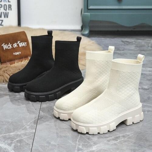 2021 Autumn and Winter New Socks Shoes Womens Thick-soled Casual Knit Short Boots Womens Shoes Large Size Mid-to-high Boots