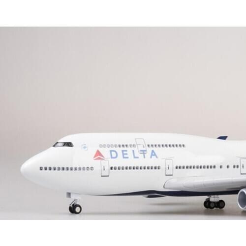 47CM 1/150 Scale Airplane 747 B747 Aircraft DELTA Airline Model W Light and Wheel Diecast Resin Plane For Collections