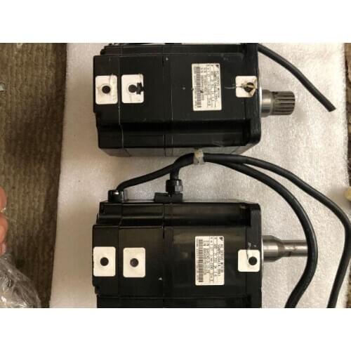 SGMPH-04A1A-YR61 servo motor , used one ,85% appearence new , 3 months warranty , in stock