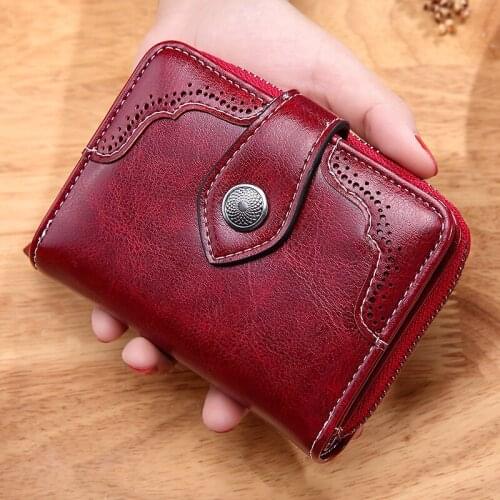 Women Wallet Retro Oil Wax Leather Female European and American Ladies Short Wallet Zipper Female Wallet