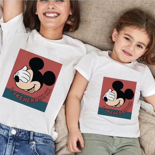 New Fashion Family Matching Clothes Short Sleeve Casual White O-neck Tshirt Family Look Baby Kids Daught Son Family Matching Tee