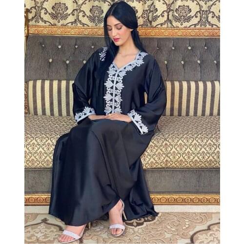 Summer 2021 Eid Fashion Satin Dresses for Women Muslim Dubai Arabic Moroccan Kaftan Robe Plus Size Lace Maxi Dress