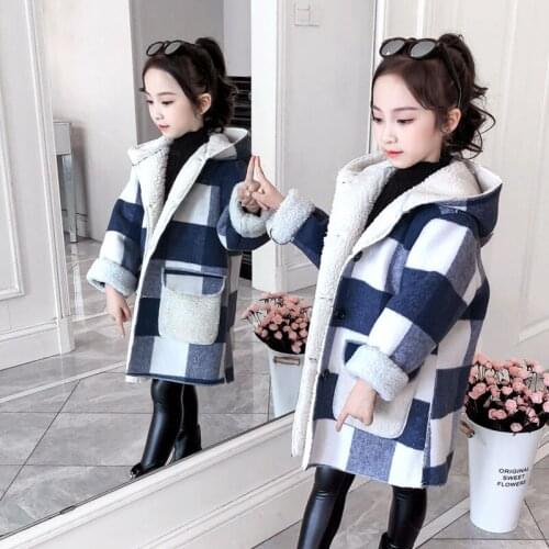 Plaid Design Childrens Woolen Cloth Coats Girls Jackets Autumn Winter Clothes Medium Long Models Girls Plaid Thickened Lamb