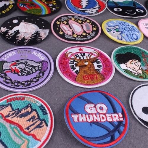 Fashion Round Patch Embroidered Patches For Clothing Iron on Jacket Accessories Applique Patch Clothes Fusible Sewing Clothes