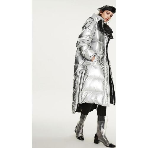 2020New Men And Women Couples Laser Silver Long Thick Loose Loose Warm Di Li Hot bar down jacket