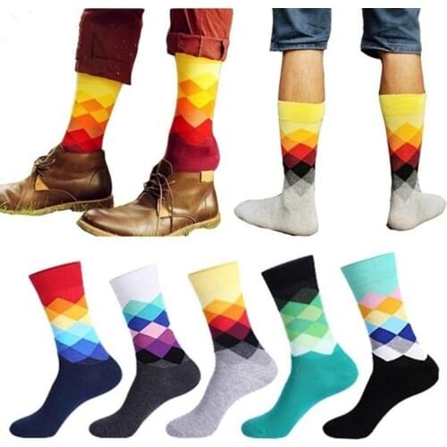 European Mens Socks Classic Colorful Sox Man Cotton Crew Casual Sport Socks Stripe and Cell Socks 1 Pair Socks Large Size Sox