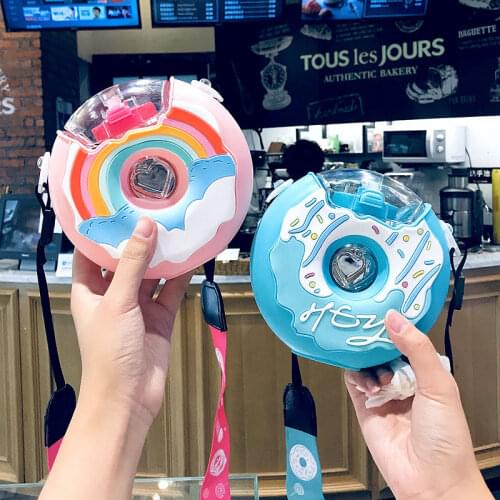 Cute Donut Nozzle Water Bottle Spray Straw Cup Outdoor Portable Strap Water Cup Silicone Drop-resistant Baby Plastic Cup
