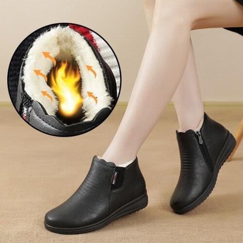 Winter mothers cotton shoes plus velvet warm leather middle-aged ankle snow boots low-heel flat non-slip womens shoes