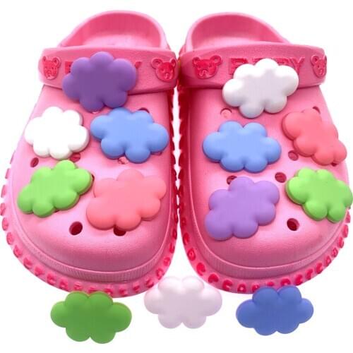 100PCS/Lot Cartoon Clouds Icon Shoe Charms Wristband Accessories Lovely Colorful Croc Decoration Kids X-Mas Gifts