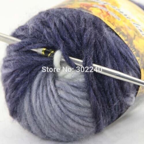 Lot of 1 skeins x 50g Chunky Hand Coarse Knitting Scores wool yarn Light Grey White Blue 804