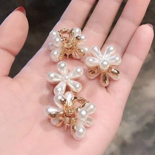 Korean Ins Simple Women Hair Clips Small Size Imitation Pearl Flowers Geometry Hair Claws for Girl Fashion Hair Accessories