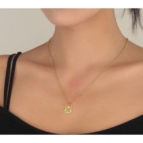 Inspired Egyptian Scarab Pendant Necklaces for Women Insect Amulet Charm Cute Stainless Steel Animal Jewelry Gift