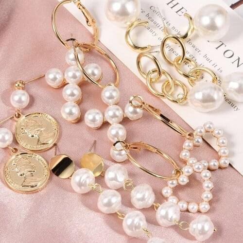 Women Earrings Vintage Irregular Pearl Drop Earrings For Women Girls Elegant Coin Circle Dangle Earrings 2021 Party Jewelry Gift