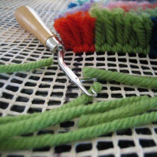 M17D Free Pattern Rug Hooking Mesh Canvas Wooden Bent Latch Hook DIY Kit Tool for Tapestry Carpet Rug Making Embroidery Crafts