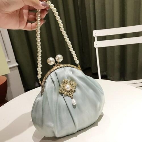 2021 spring new elegant pearl chain handbag female banquet dress bride shell bag shoulder messenger silk clutch