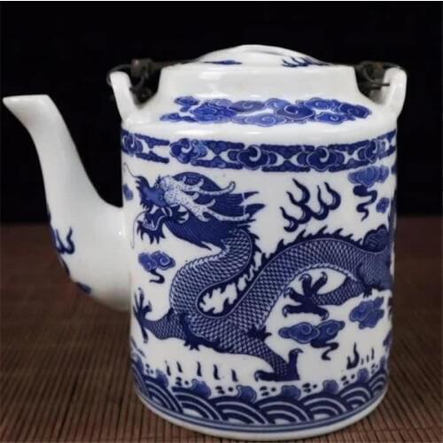 Jingdezhen Porcelain Blue And White Porcelain Double Dragon Pattern Teapot Water Pot Porcelain Teapot Home Decoration