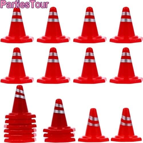 20pcs Mini Traffic Cones Plastic Traffic Cones Mini Road Parking Signs Roadblock Toy for Kids Car Theme Party Favors
