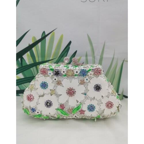 Girl White Pink Flower Rhinestone Diamond Lady Evening Clutch Handbag New Fashion Women’s Crystal Party Prom Small Clutch Purse