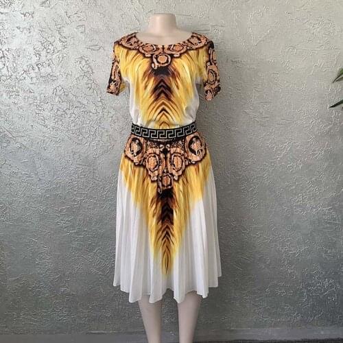 African Geometric Print Short Sleeves T-shirt And Pleated Skirt Suit Women Vintage 2 Piece Sets Summer Loose Casual African Lady