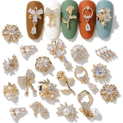 2 pieces alloy Zircon Nail art decoration luxury zircon rhinestone tassel heart wing nail jewelry high end long nail