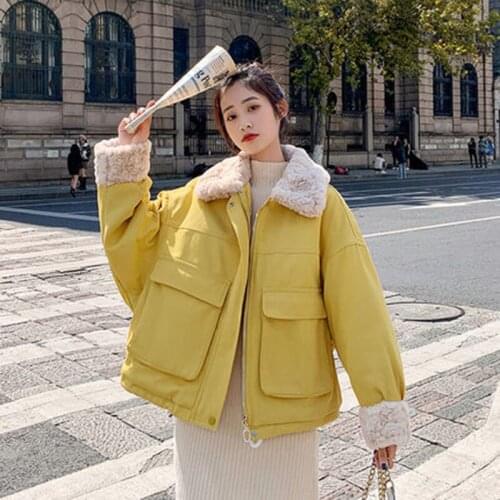 Womens Short Coat 2021 New Korean Version Of Loose Lamb Wool Padded Coat Japanese Bat Sleeve Lapel Cotton Jacket Feminine