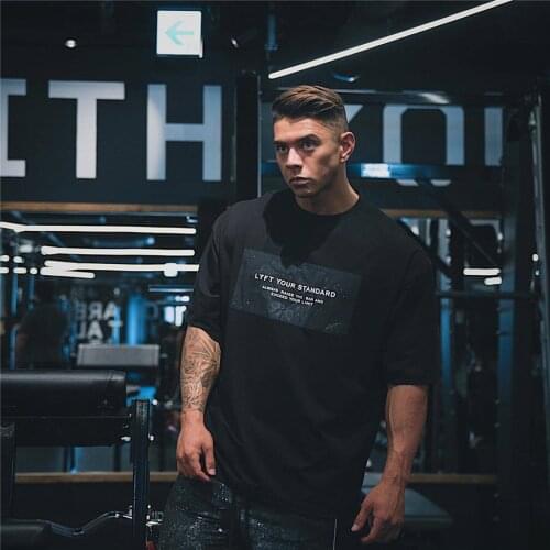 Mens Oversized T shirt Solid Color Gym Clothing Bodybuilding Fitness Loose Sportswear T-shirt Streetwear Hip-Hop Tshirt