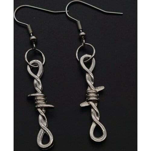 Exaggerated Cool Punk Thorn Earrings Ladies Hip Hop Punk Gothic Barbed Wire Earrings Small Iron Chain Earrings Gift Gothic