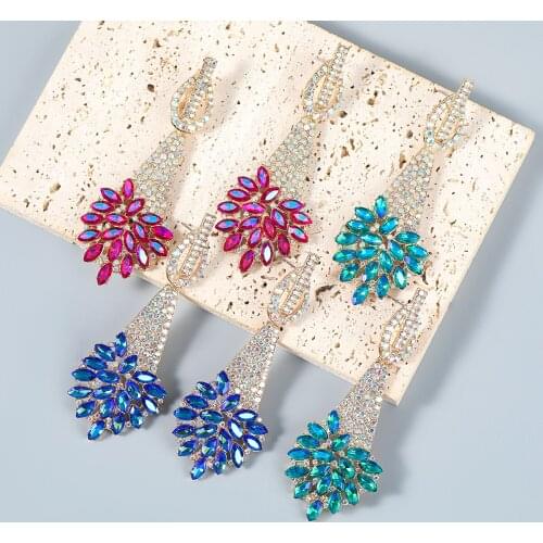 Pauli Manfi Fashion Metal Rhinestone Flower Geometric Earrings Womens Creative Popular Dangle Earrings Party Accessories