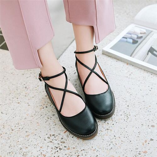 Spring Chunky Heels Pumps Women Shoes Low Heels Round Toe Strappy Cosplay Ladies Shoes Japanese School Uniform Shoes Plus Size