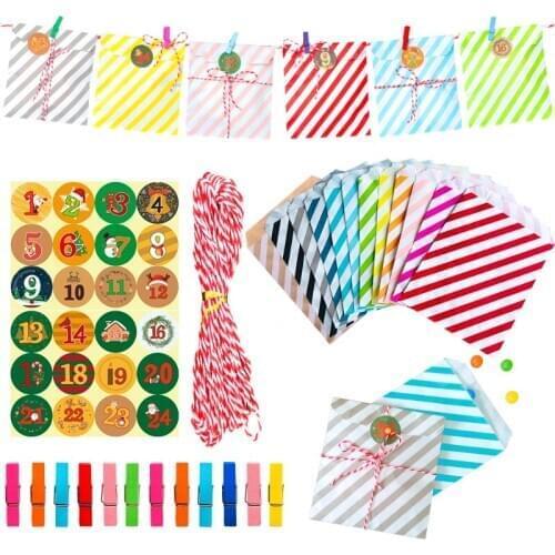24sets Christmas Gift Bags Colorful Striped Paper Bags Biscuits Candy Bag Christmas Wedding Party Favor Bag wth Clips Stickers