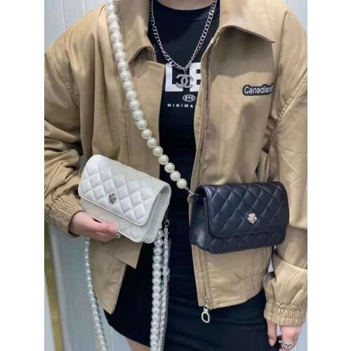 2021 New Fashion Real Leather One Shoulder Messenger Bag Trendy Girls Sheepskin Pearl Chain Shoulder Bag