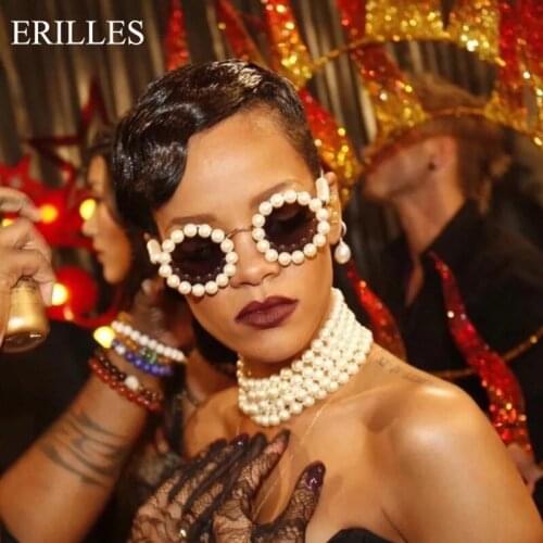 Vintage Pearl Round Women Sunglasses Luxury Brand Designer Small Frame Oval Sunglasses Men Retro Sunglasses Steampunk