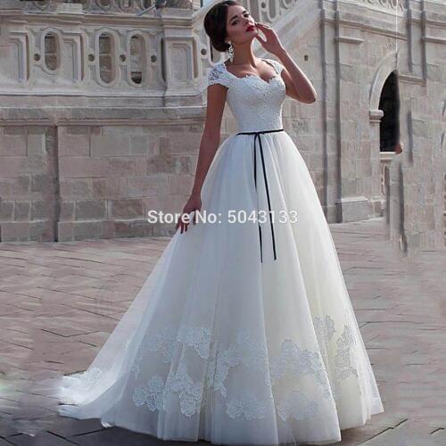 Elegant Lace Tulle Wedding Dresses 2019 Sweetheart Cap Sleeves Floor Length Bridal Gowns with Sash Boho Vestido De Noiva