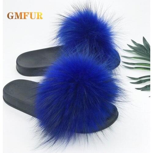 QMFUR Footwear